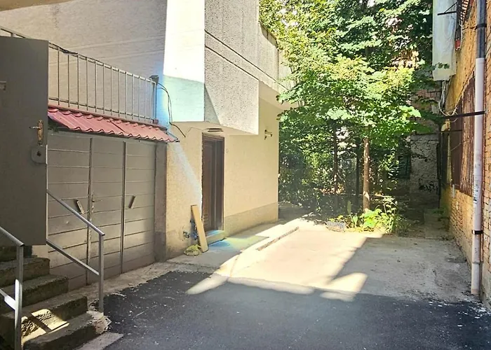 Bed and breakfast Old Street 2 Tirana